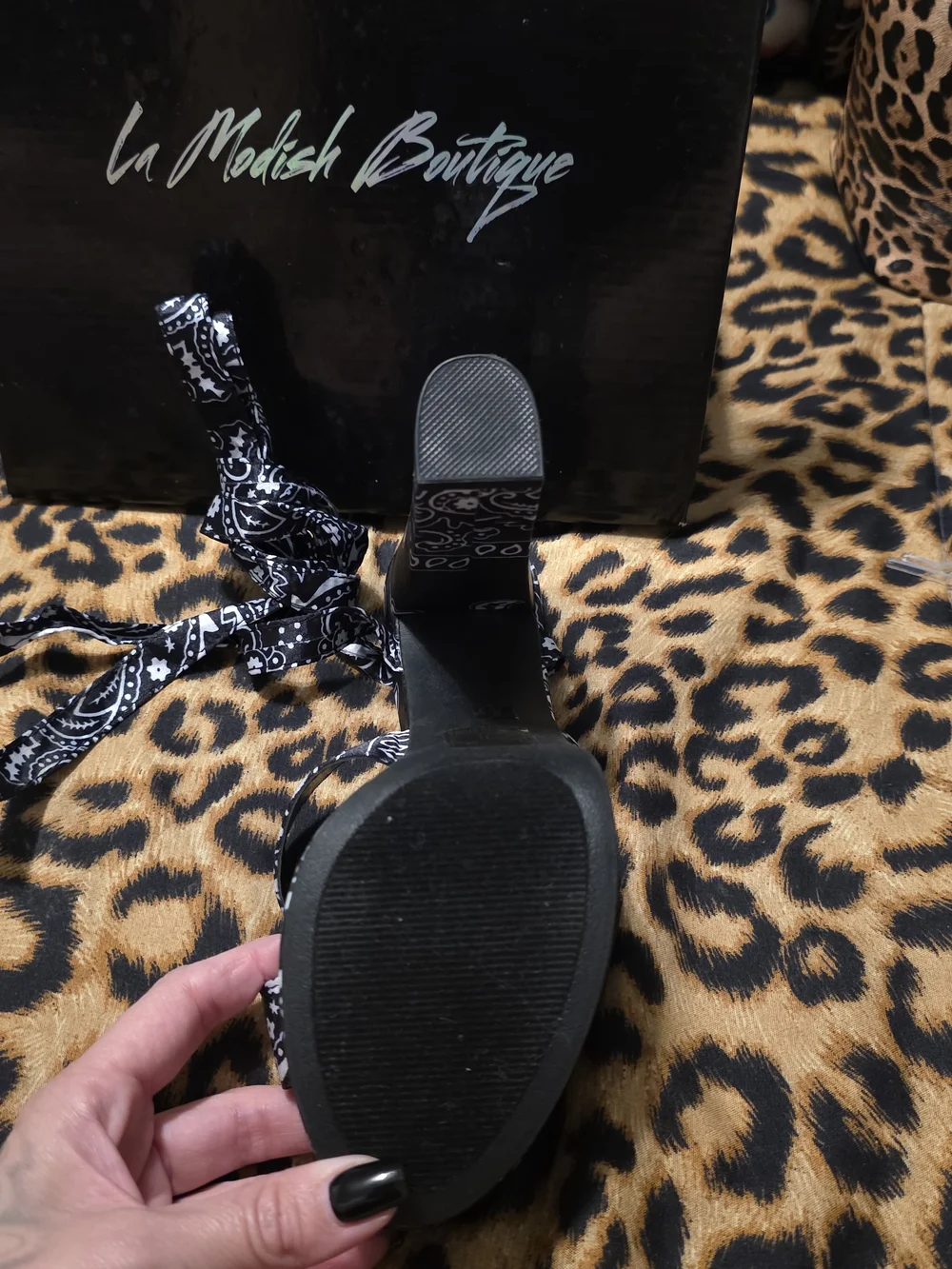 Black Bandana Platform Heels - Picture 4 of 4